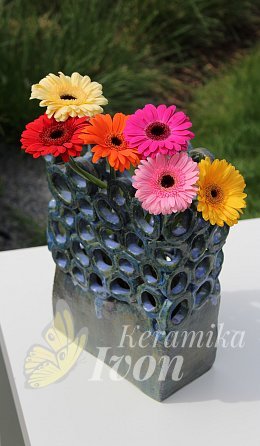 Váza na květiny
